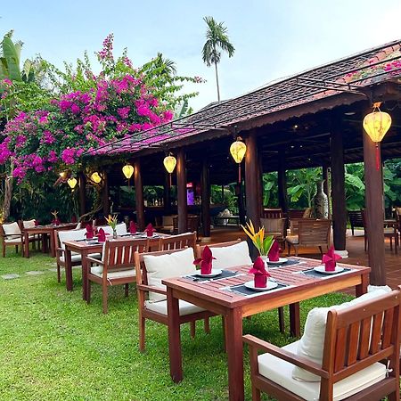 Rivertown Hoi An Resort & Spa Екстериор снимка The restaurant at the resort