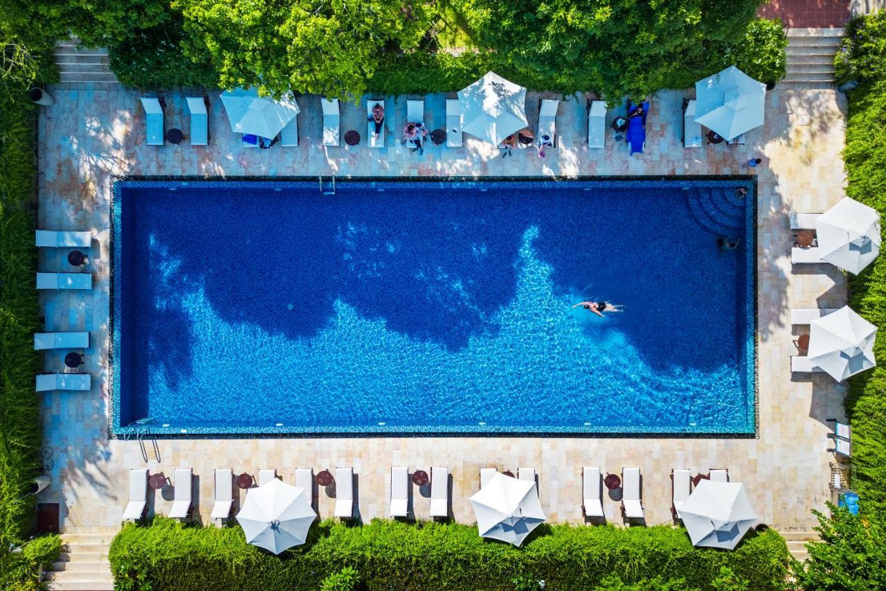 Rivertown Hoi An Resort & Spa Екстериор снимка The pool at the Hotel de la Paix
